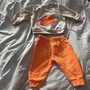 Chick Pea Orange Pumpkin Print Jogger outfit